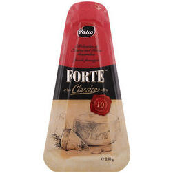 siers-cietais-forte-classico-10men-180g-valio